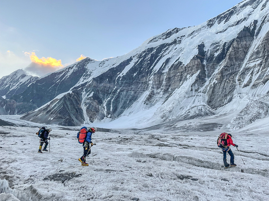 ComunismoKorzhenevskayaMatiMarin4